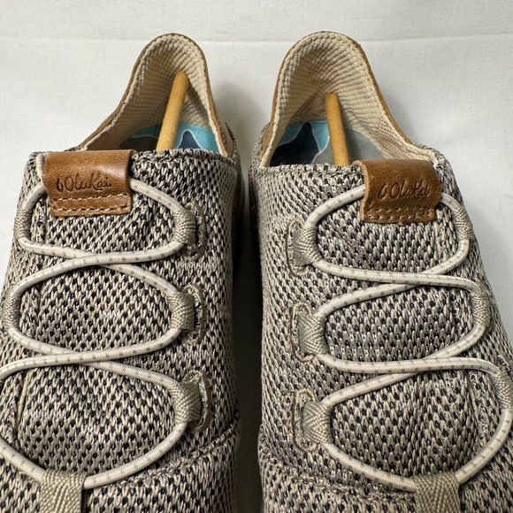 OluKai • Hale'iwa Womens Slip-on shoe with drop-down heel • size W9 - Picture 2 of 6